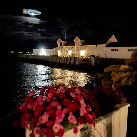 1. Etg I Dampskipsbrygga, Lodingen Havn Esterno foto