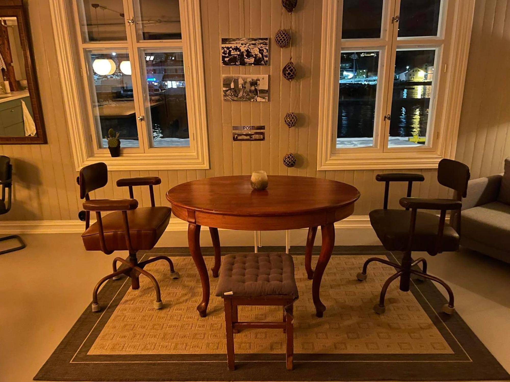 1. Etg I Dampskipsbrygga, Lodingen Havn Esterno foto